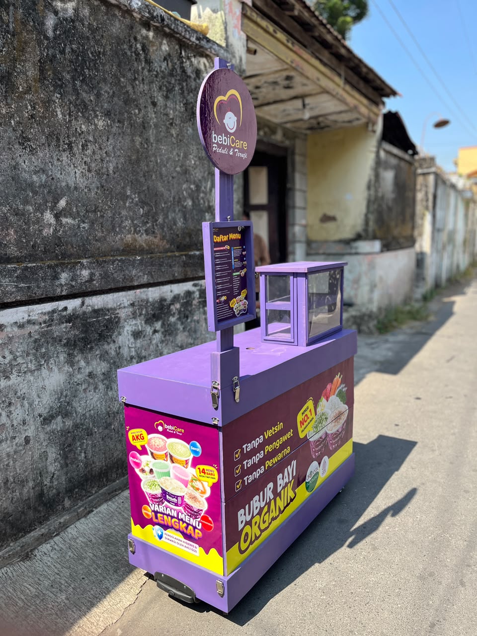 Booth Koper siap dilipat dan dipindahkan