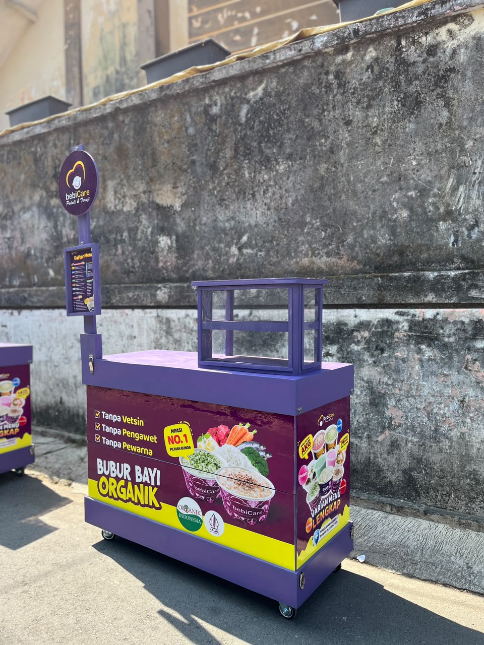 Booth Koper untuk kosmetik dan skincare